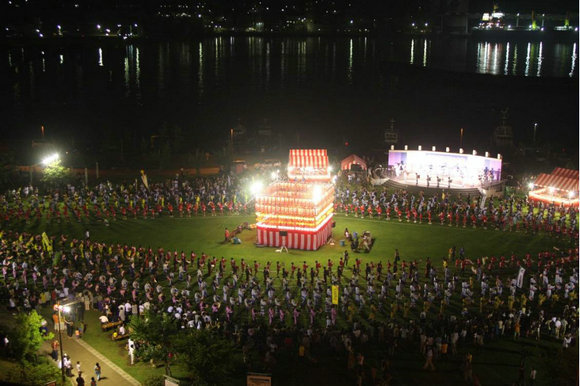 那些走过日本春夏秋冬的古老祭礼