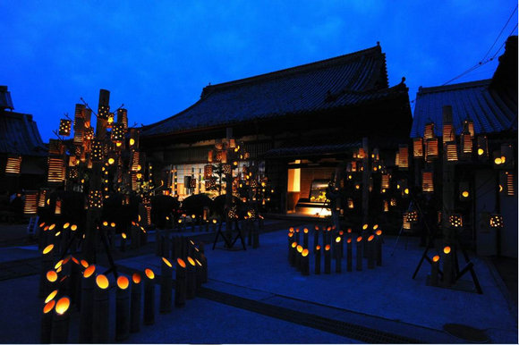 那些走过日本春夏秋冬的古老祭礼