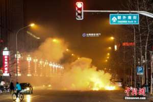 北京市环保局：除夕夜全市PM2.5浓度一度超过600