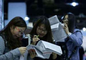 女大学生就业调查 揭秘中国女大学毕业生就业量最大的职业